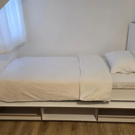 Potocari Hotell Srebrenica