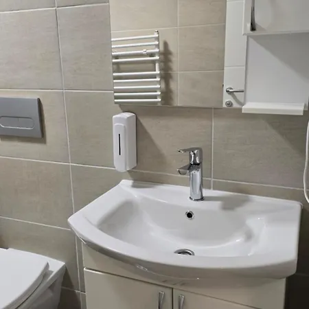 Potocari Ξενοδοχείο 4*