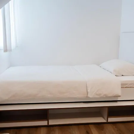 Hotell Potocari